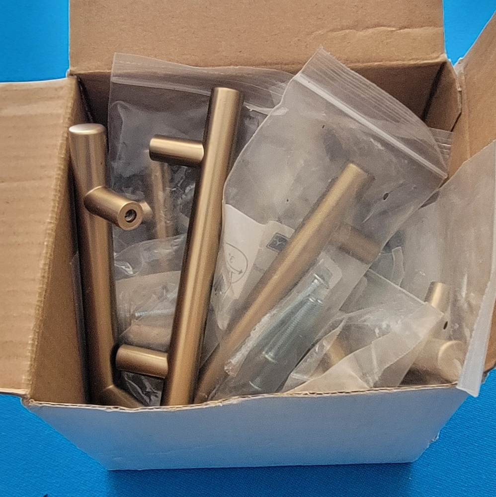 Gold Cabinet Handles Set